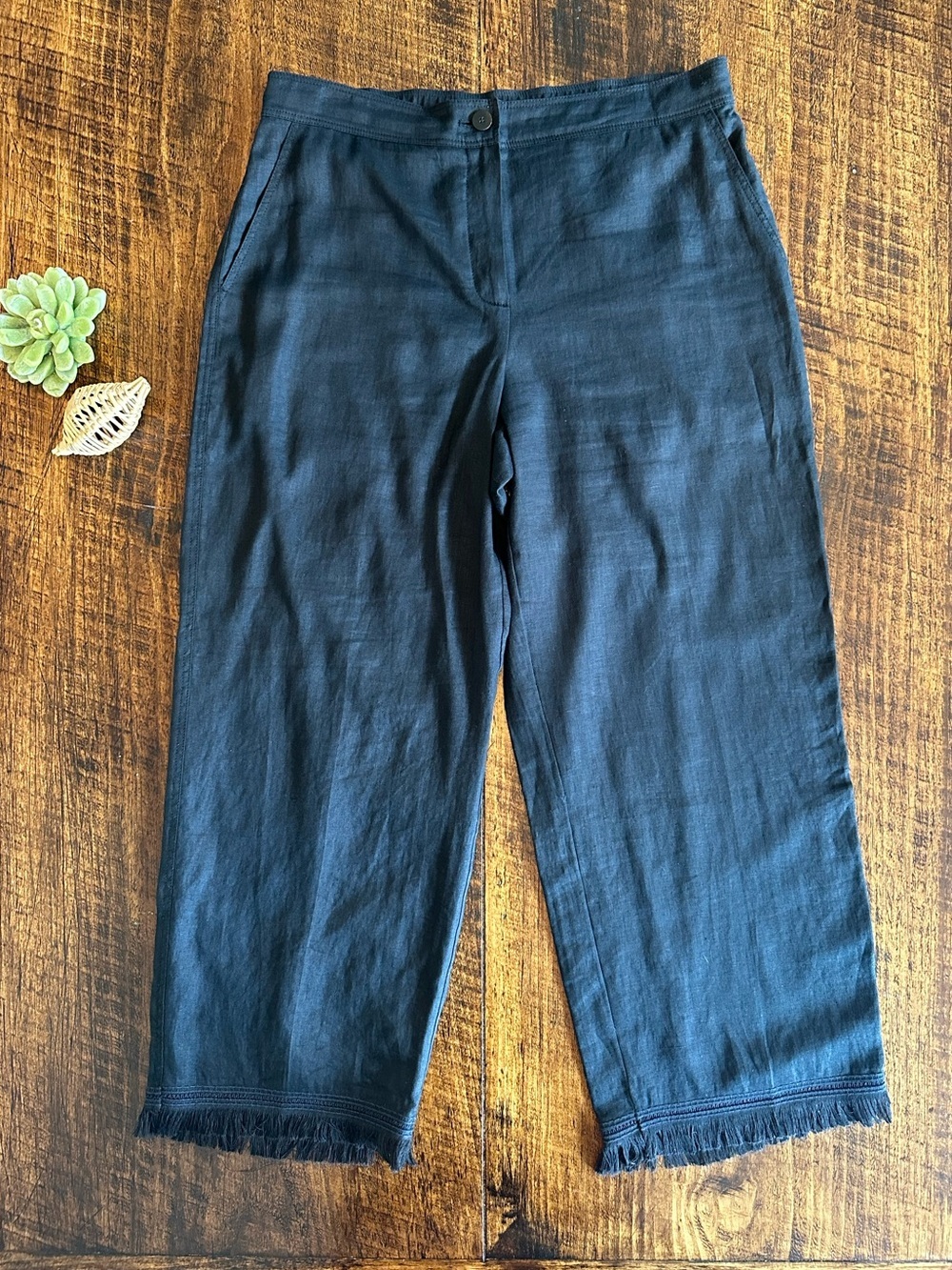 THEORY | Black Cropped Linen Pants with Fringe Hem, Size 8 - Picture 4 of 13